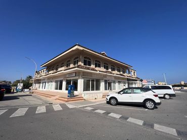 Local comercial en venta en Urbanizacion Flamenco 3