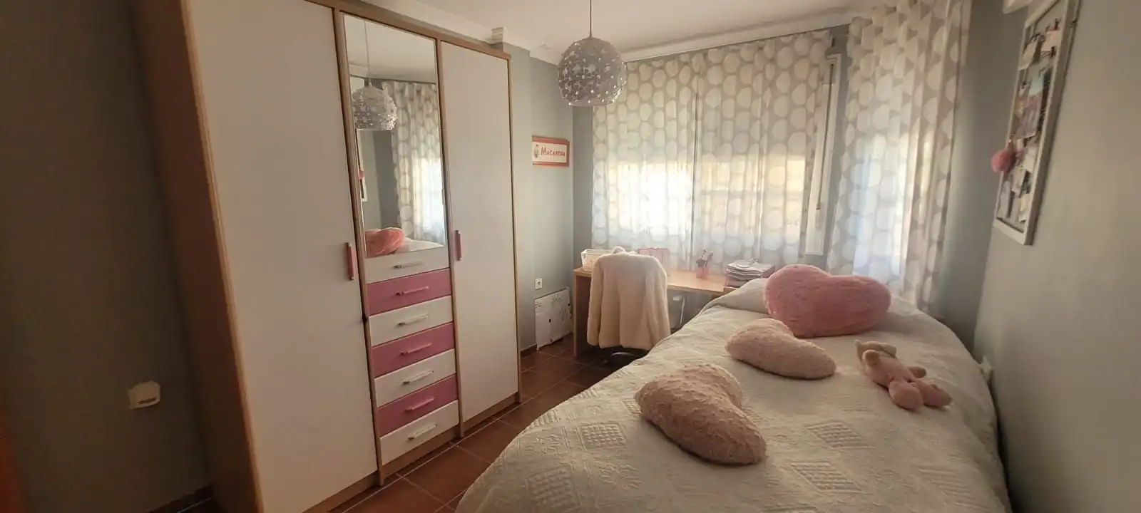Dormitori de Casa o xalet en venda en Algeciras amb Jardí privat, Terrassa i Traster