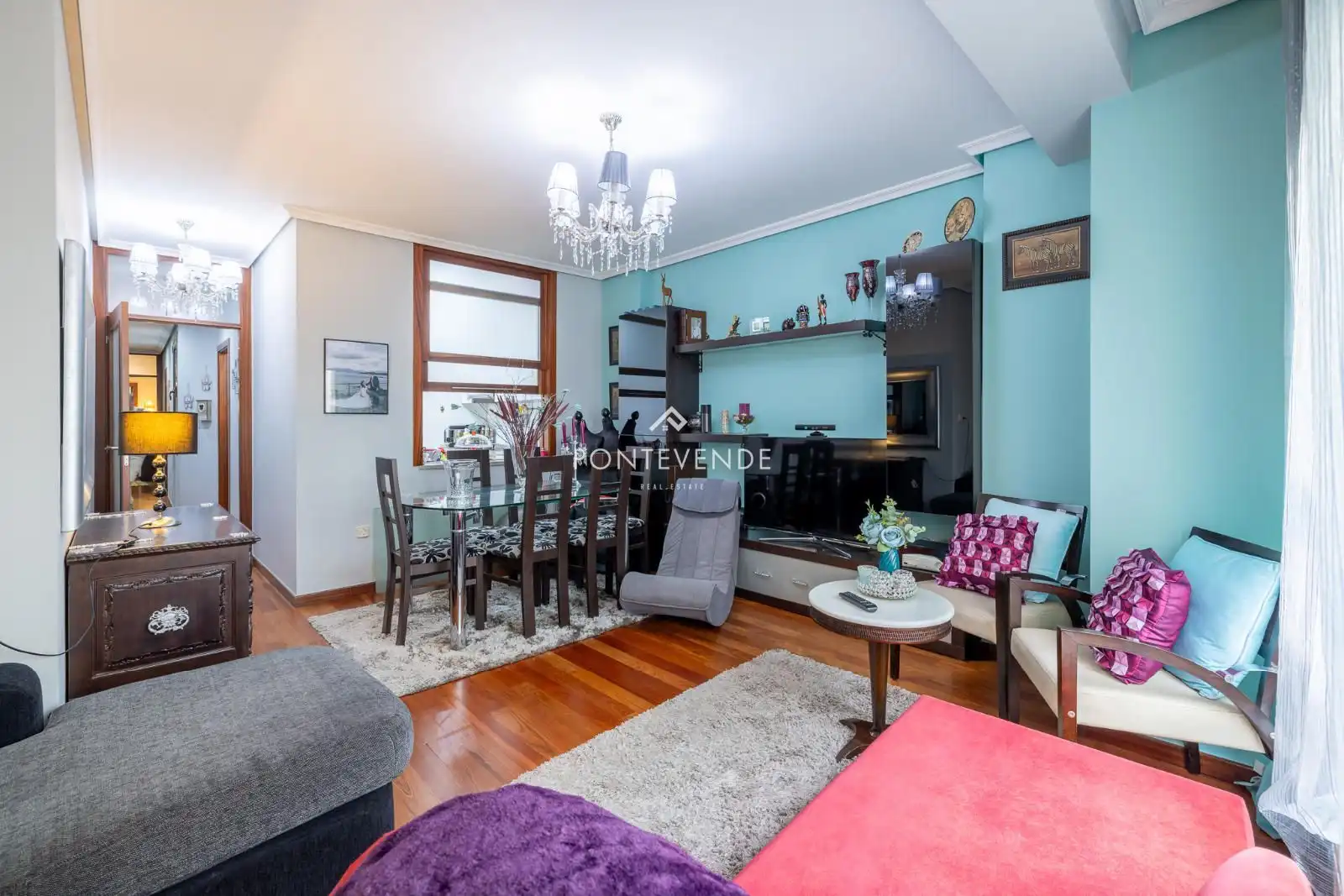 Wohnzimmer von Wohnung zum Verkauf in Vigo  mit Heizung, Terrasse und Abstellraum