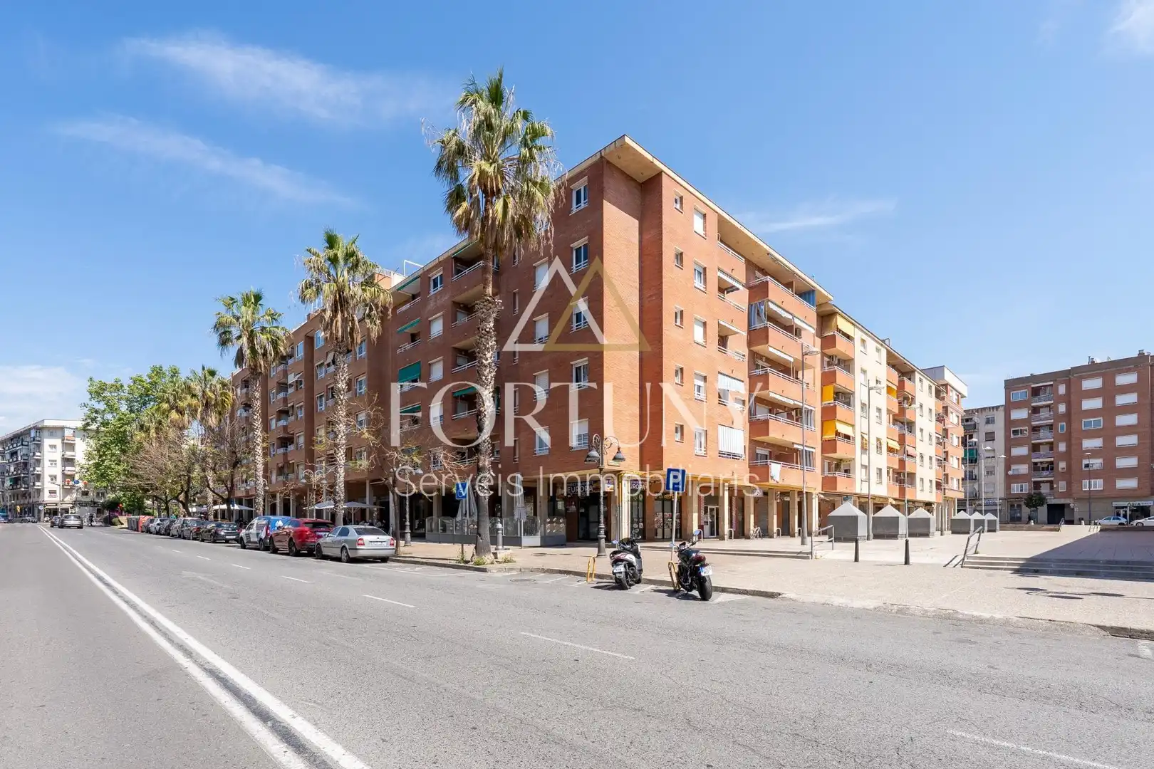 Vista exterior de Piso en venta en Reus con Balcón