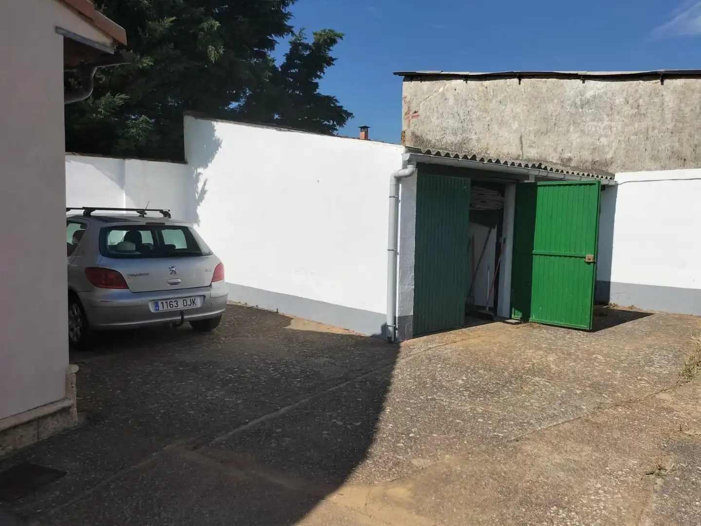 Parking de Casa o chalet en venta en La Puebla de Valdavia  con Jardín privado y Trastero