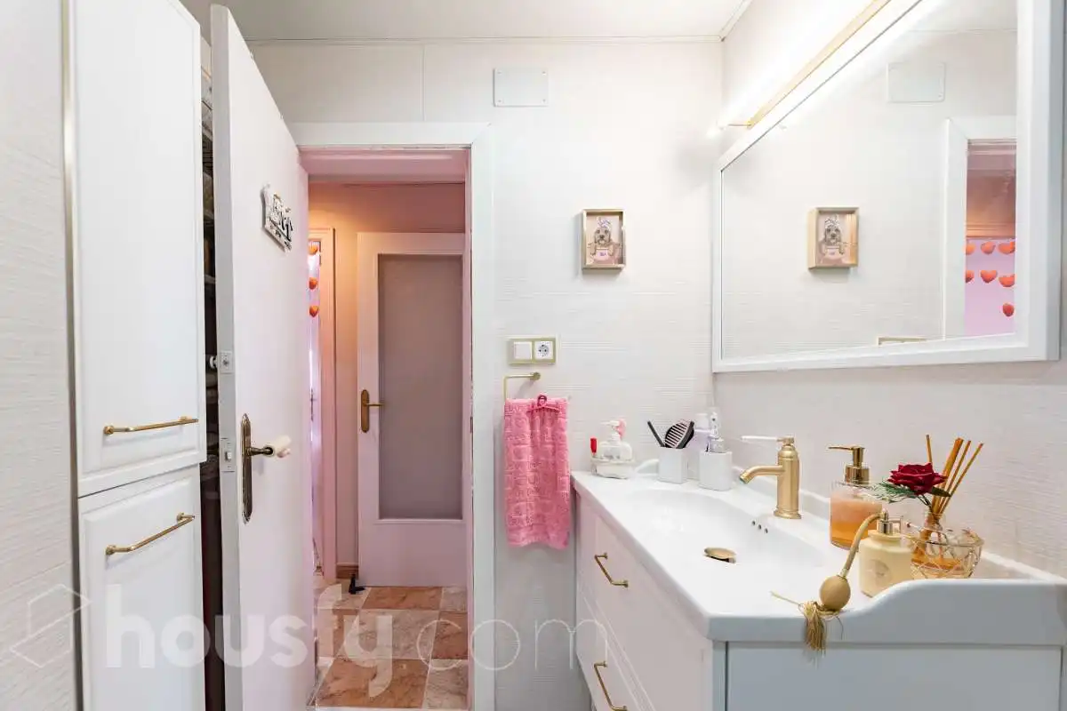 Appartamento con terrazza in vendita a Carrer de Sabadell ., imagen 24
