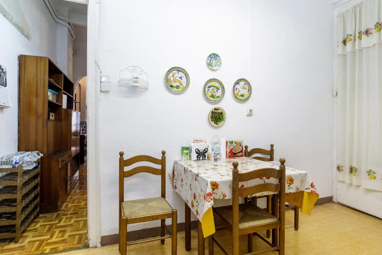 Comedor de Piso en venta en Zaragoza con Calefacción y Balcón
