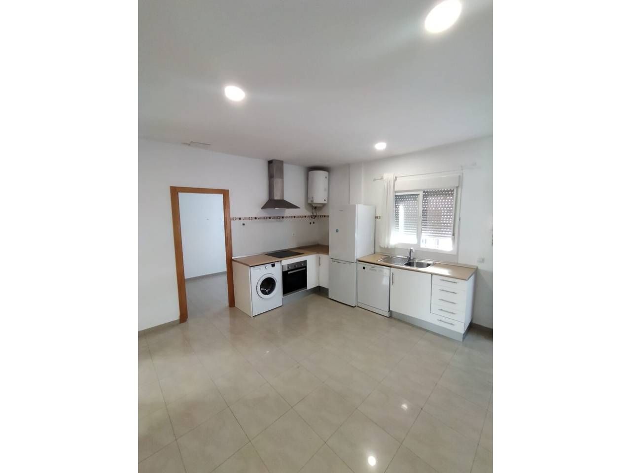 Kitchen of Flat to rent in Chiclana de la Frontera