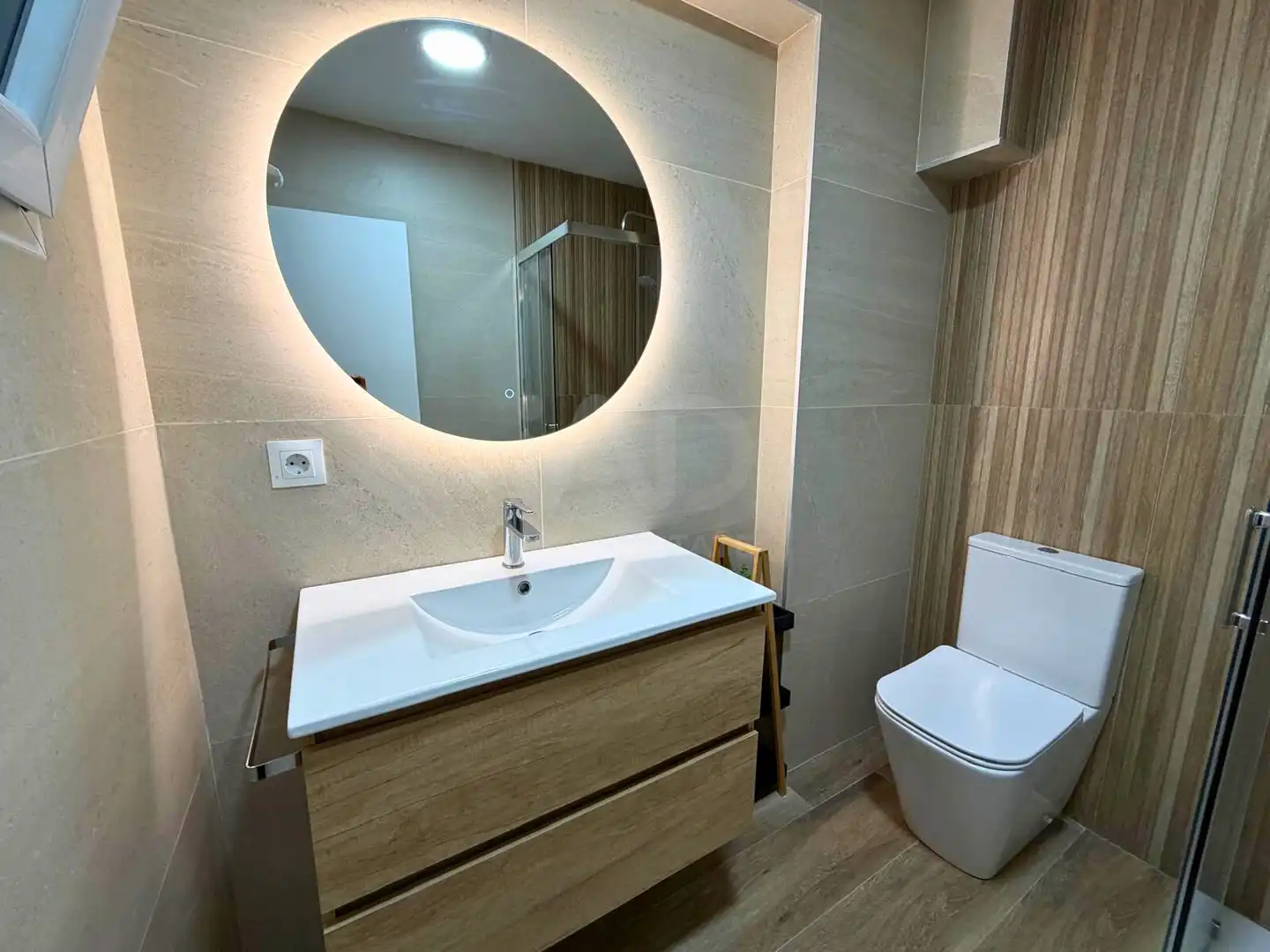 Baño de Piso en venta en Elda con Terraza