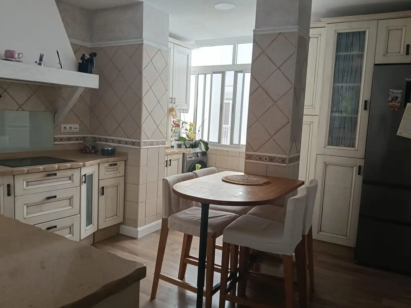 Cocina de Piso en venta en Cádiz con Aire acondicionado
