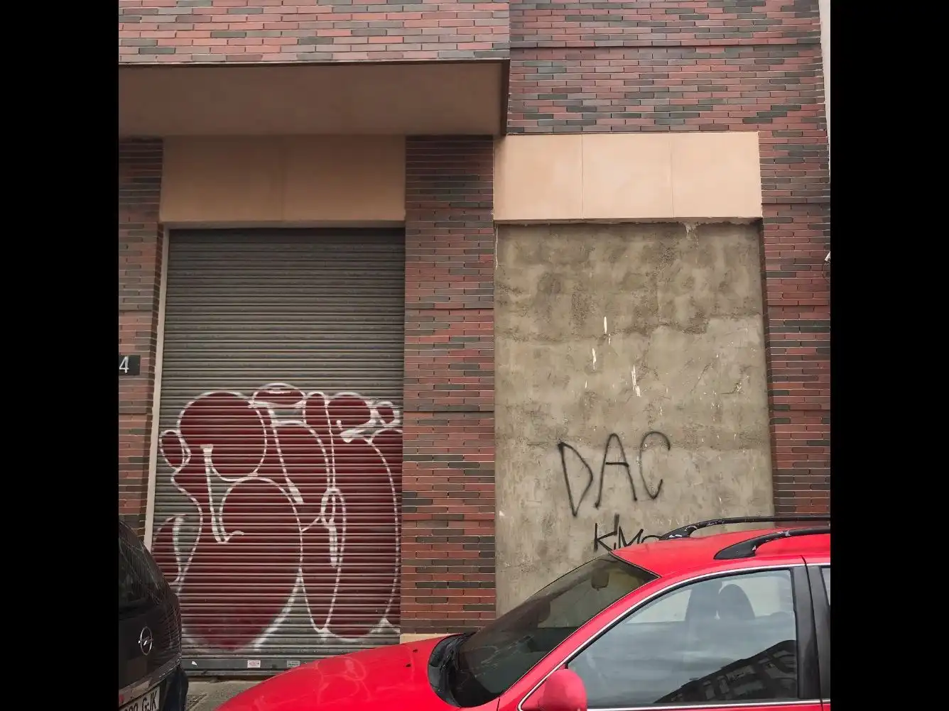 Vista exterior de Local en venta en Almería