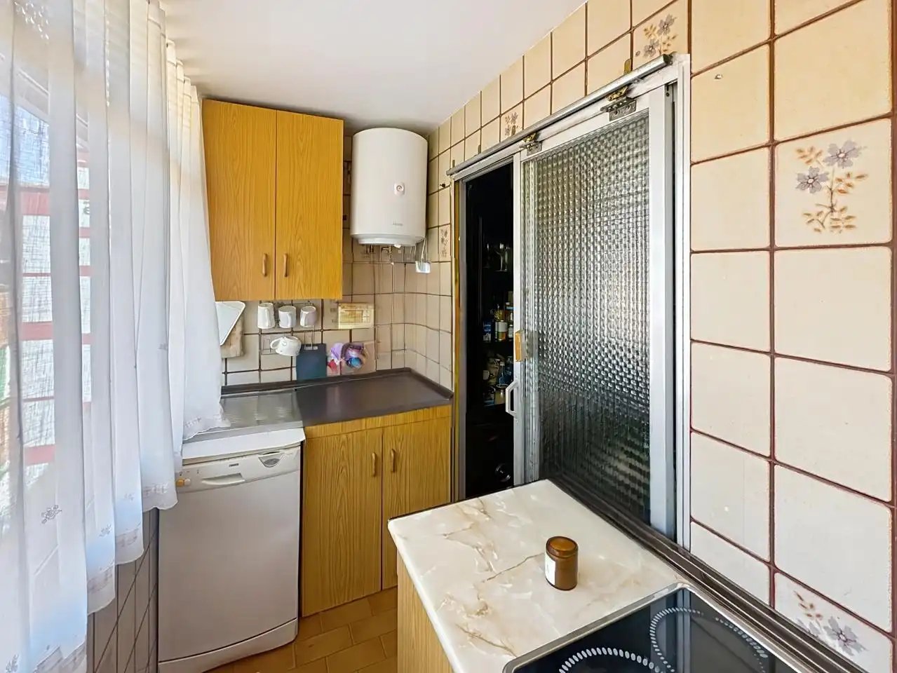 Cocina de Piso en venta en Madrid con Calefacción, Terraza y Amueblado