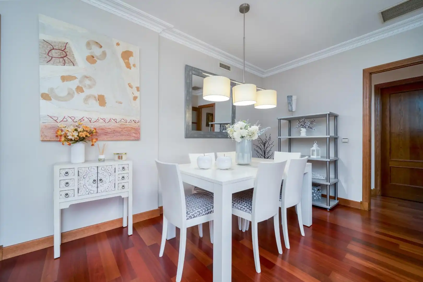 Comedor de Piso en venta en Majadahonda con Calefacción, Terraza y Trastero