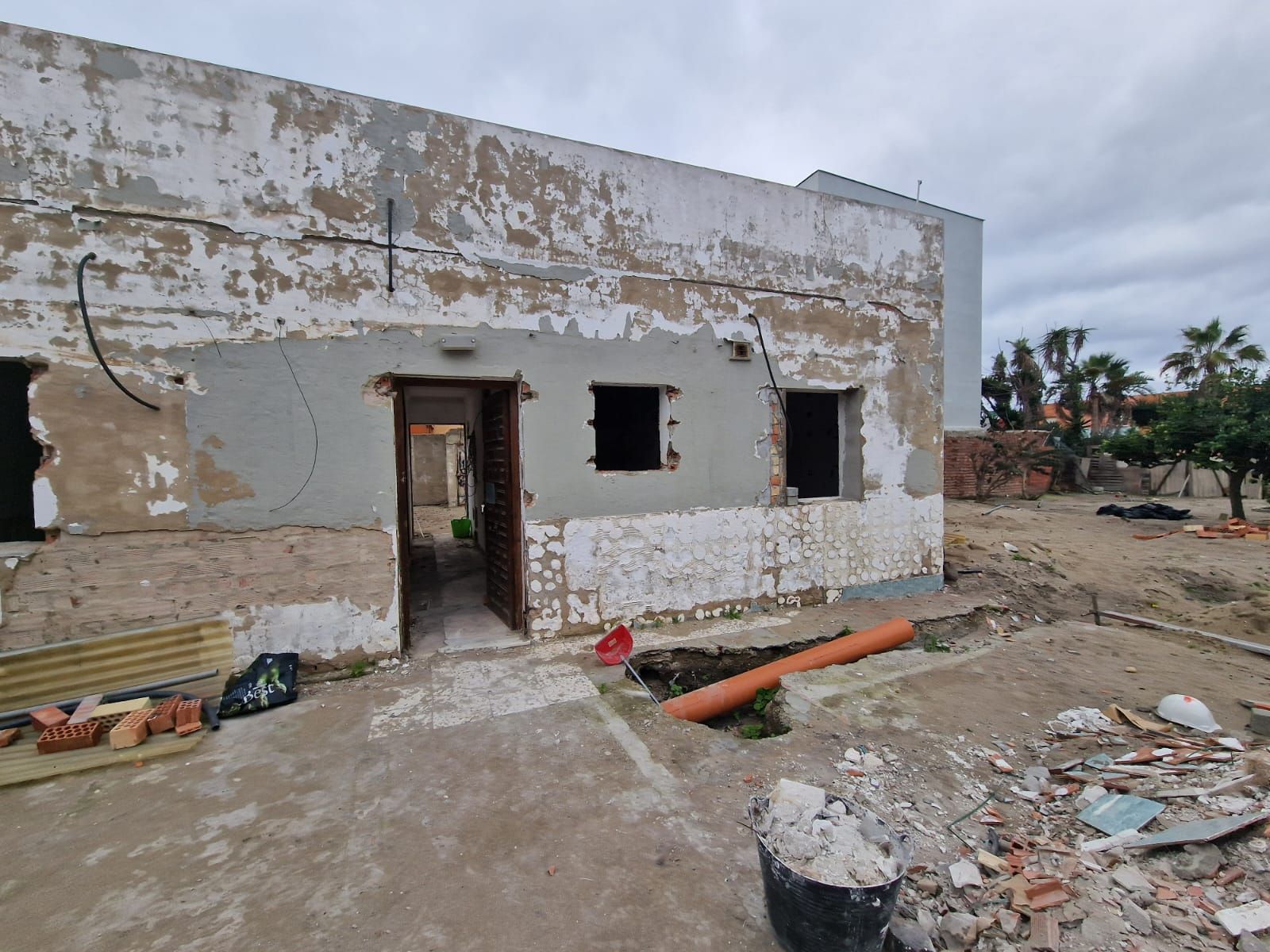 Vista exterior de Finca rústica en venda en La Línea de la Concepción