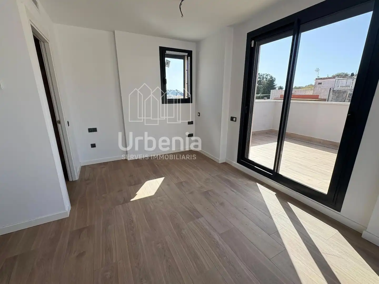 Schlafzimmer von Maisonette zum Verkauf in Blanes mit Klimaanlage, Heizung und Terrasse