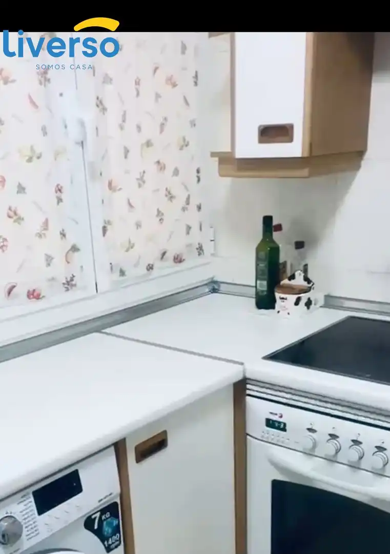 Kitchen of Flat for rent in Burgos  with Heating and Furnished