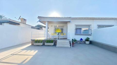 Foto 2 de Casa o xalet de lloguer a Lomas de Campoamor - Las Ramblas, Alicante