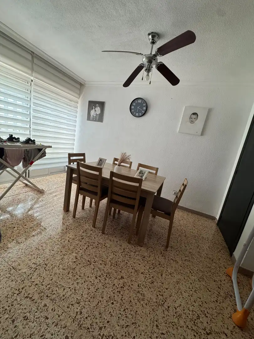 Dining room of Flat for sale in Canals  with Air Conditioner, Furnished and Balcony