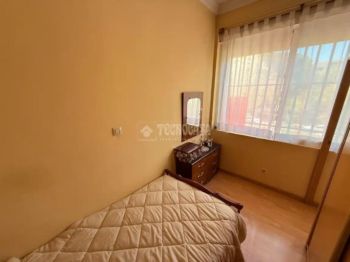 Schlafzimmer von Wohnung zum Verkauf in Madrid mit Klimaanlage, Möbliert und Haustechnik