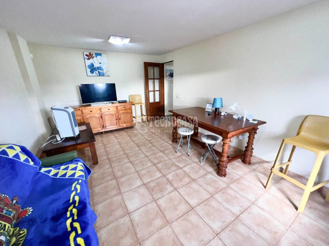 Flat for sale in Santa Lucía de Tirajana  with Air Conditioner, Heating and Furnished