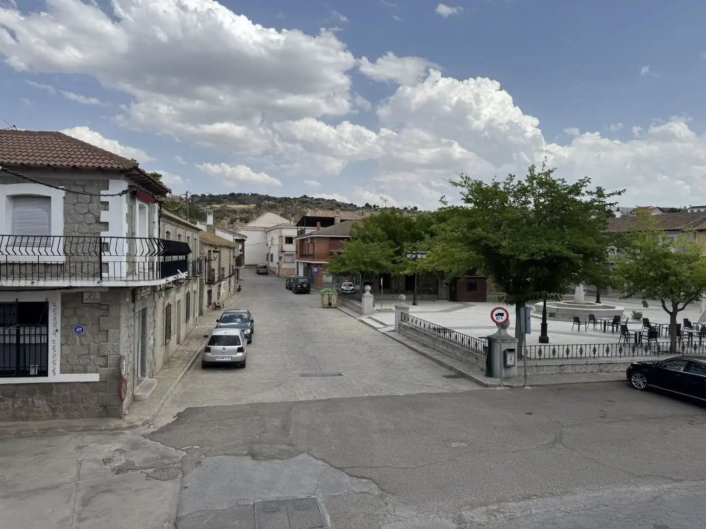 Vista exterior de Casa o xalet en venda en Las Ventas Con Peña Aguilera amb Calefacció