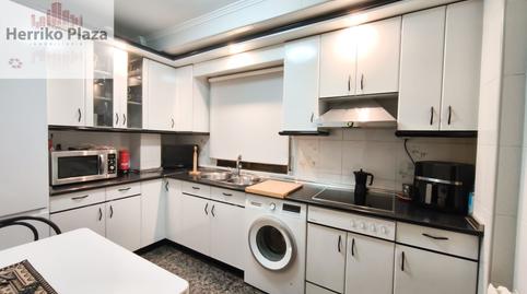 Foto 2 de Pis en venda a Arteagabeitia - Retuerto - Kareaga, Barakaldo