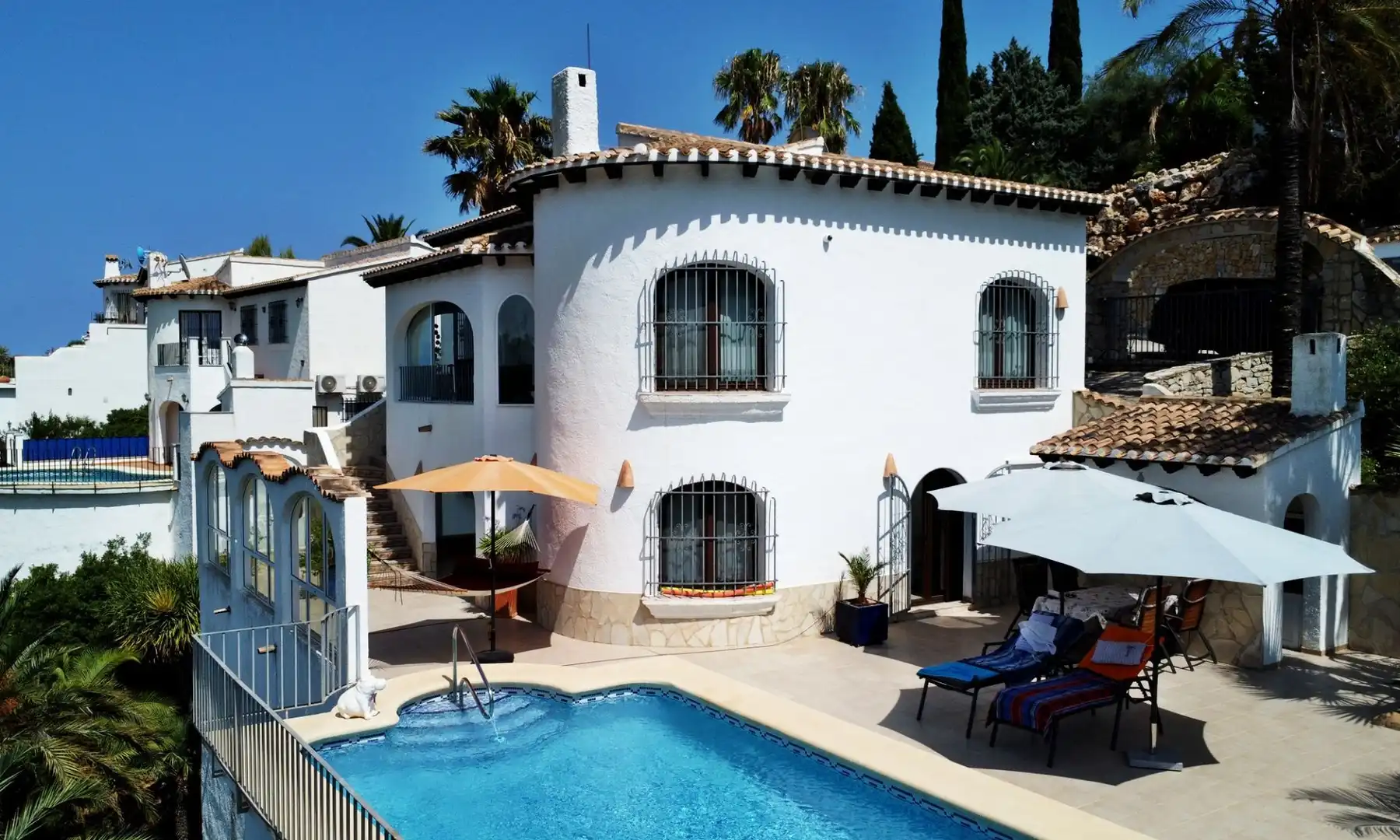 Vista exterior de Casa o xalet en venda en Dénia amb Aire condicionat, Calefacció i Jardí privat