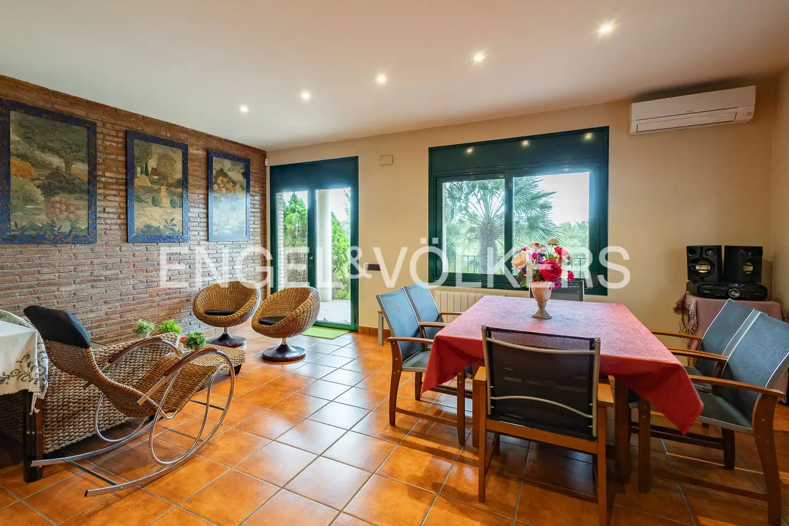 Dining room of Houses for sale in Sant Cugat del Vallès  with Heating, Private garden and Parquet flooring