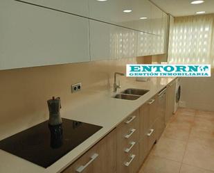 Kitchen of Flat for sale in Mollet del Vallès  with Terrace and Balcony