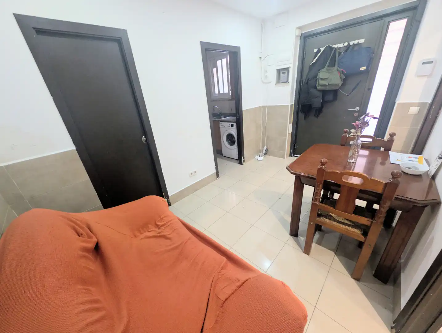 Habitación de Planta baja en venta en Barcelona