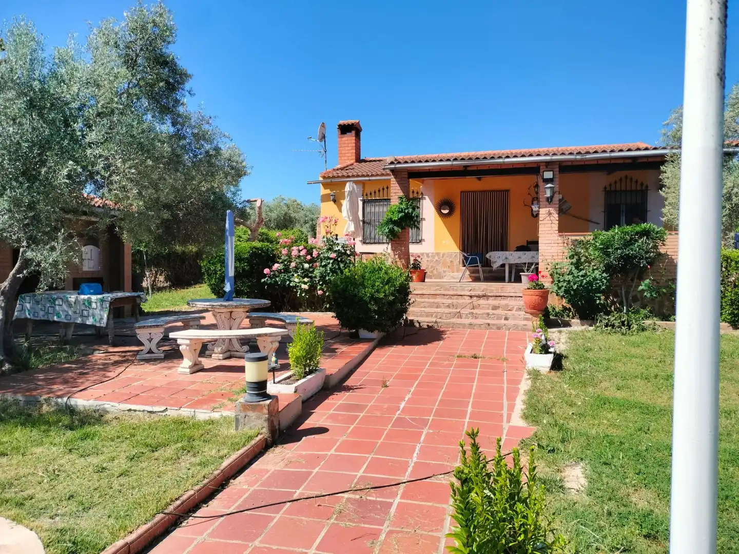 Jardín de Casa o chalet en venta en Almodóvar del Campo con Aire acondicionado, Calefacción y Terraza