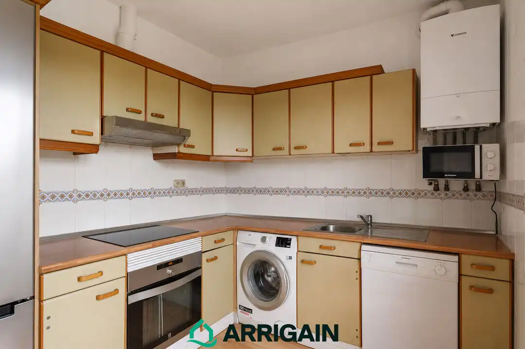 Cocina de Casa adosada en venta en Donostia - San Sebastián  con Calefacción, Jardín privado y Terraza