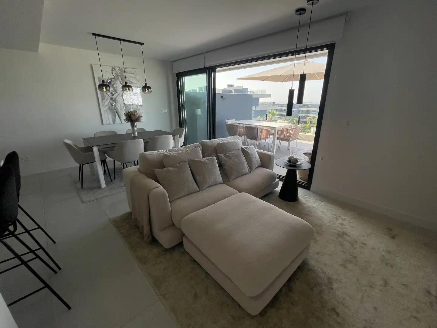 Apartamento con terraza en alquiler en Selwo, imagen 31