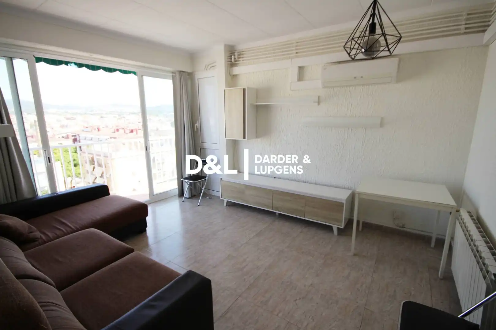 Exterior view of Flat for sale in Vilanova i la Geltrú  with Air Conditioner, Heating and Storage room