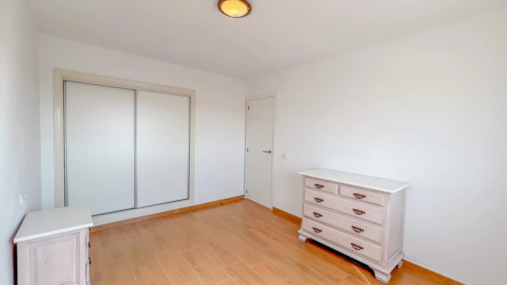 Dormitori de Apartament en venda en Marbella