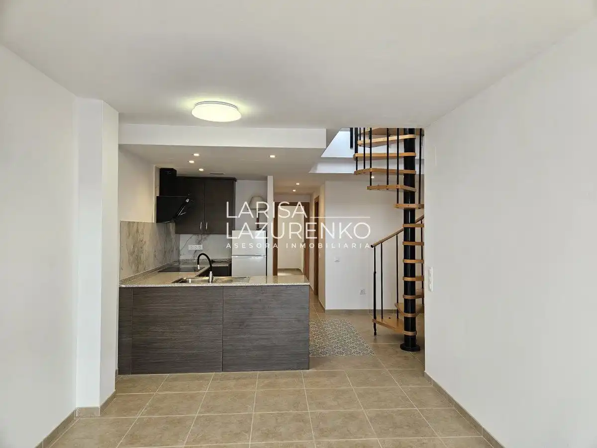 Dúplex en venta en L'Aldea con Terraza y Balcón
