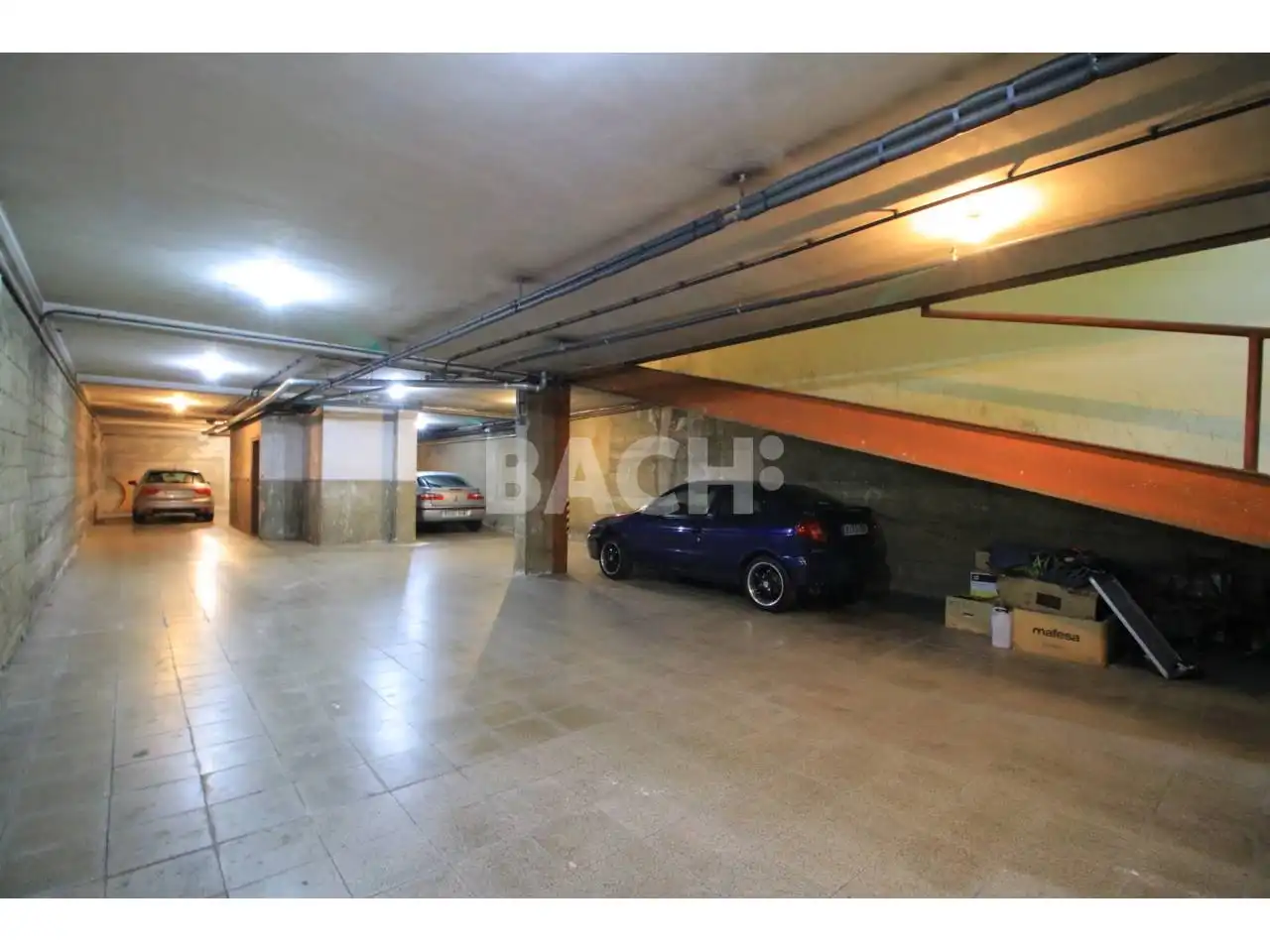 Parkplatz zum Verkauf in Ronda Francesc Camprodon, imagen 2