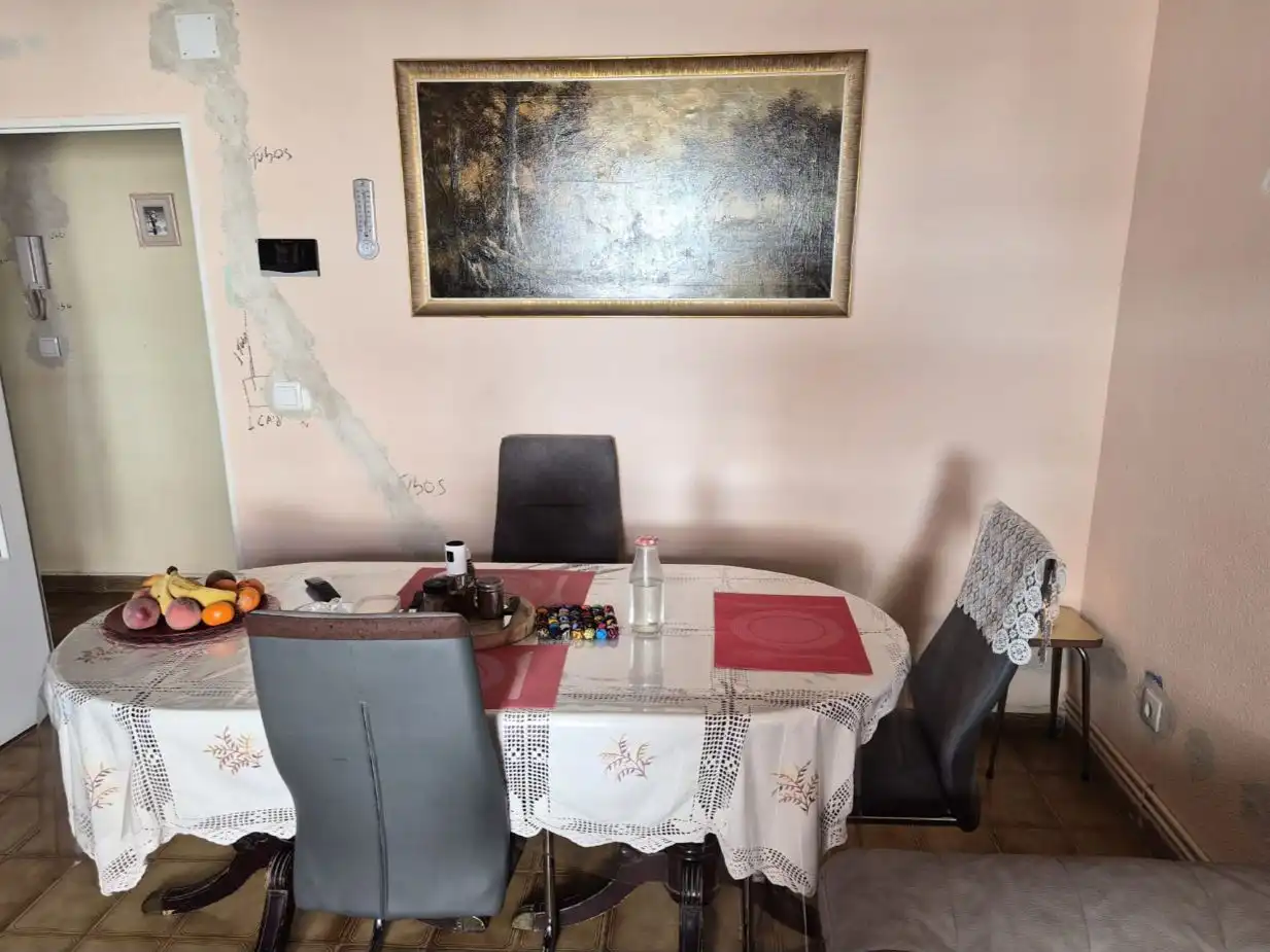 Piso en venta en Calle Ursicino Álvarez, 3, Las Viñas