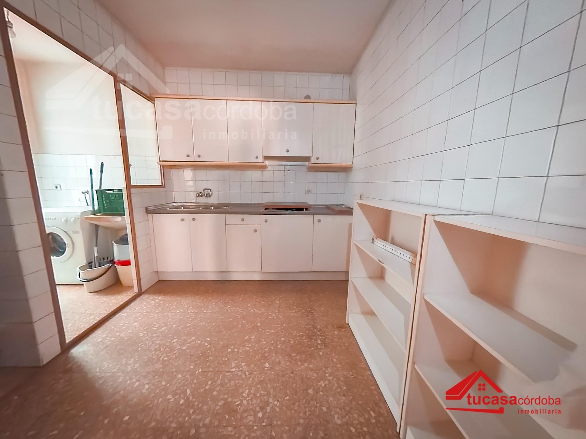 Cocina de Piso en venta en  Córdoba Capital con Aire acondicionado y Calefacción
