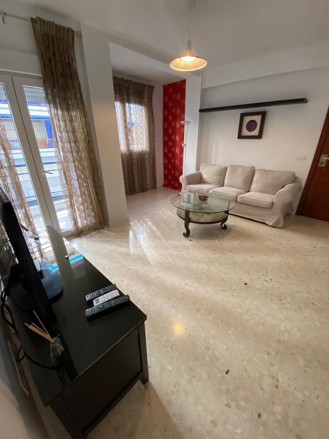 Sala d'estar de Pis de lloguer en  Sevilla Capital amb Aire condicionat i Calefacció