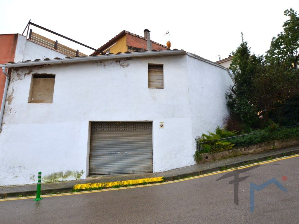 Exterior view of Industrial buildings for sale in Masquefa