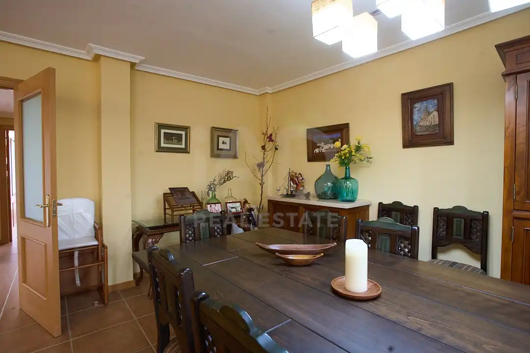 Dining room of Detached homes for sale in Aranjuez  with Air Conditioner and Heating