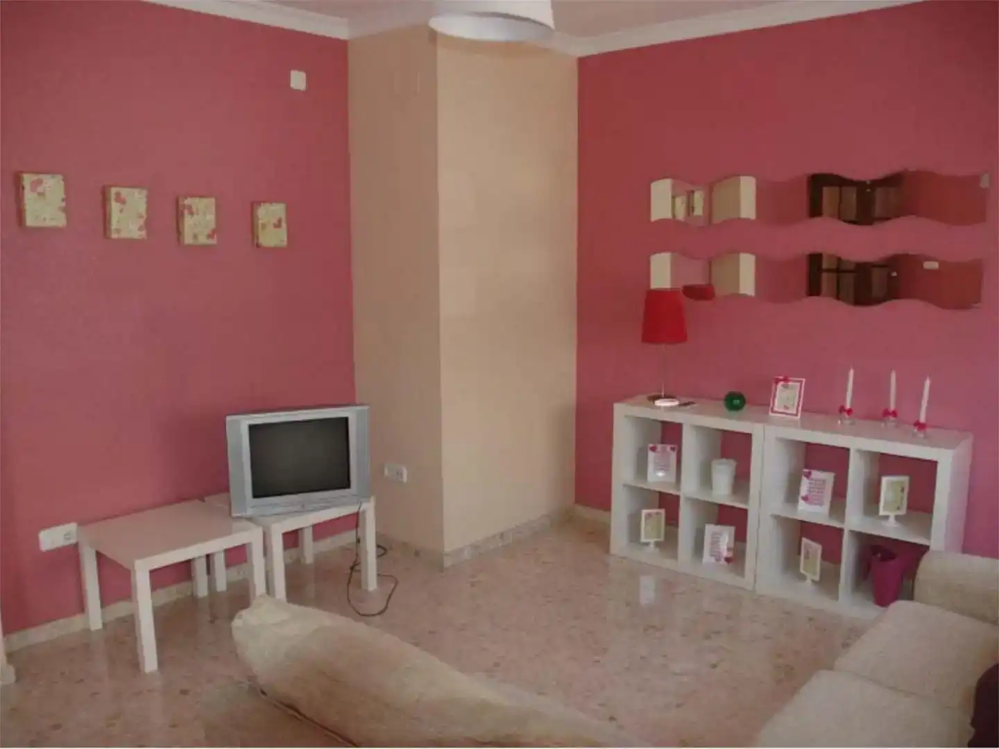 Sala d'estar de Casa adosada en venda en Palma del Río