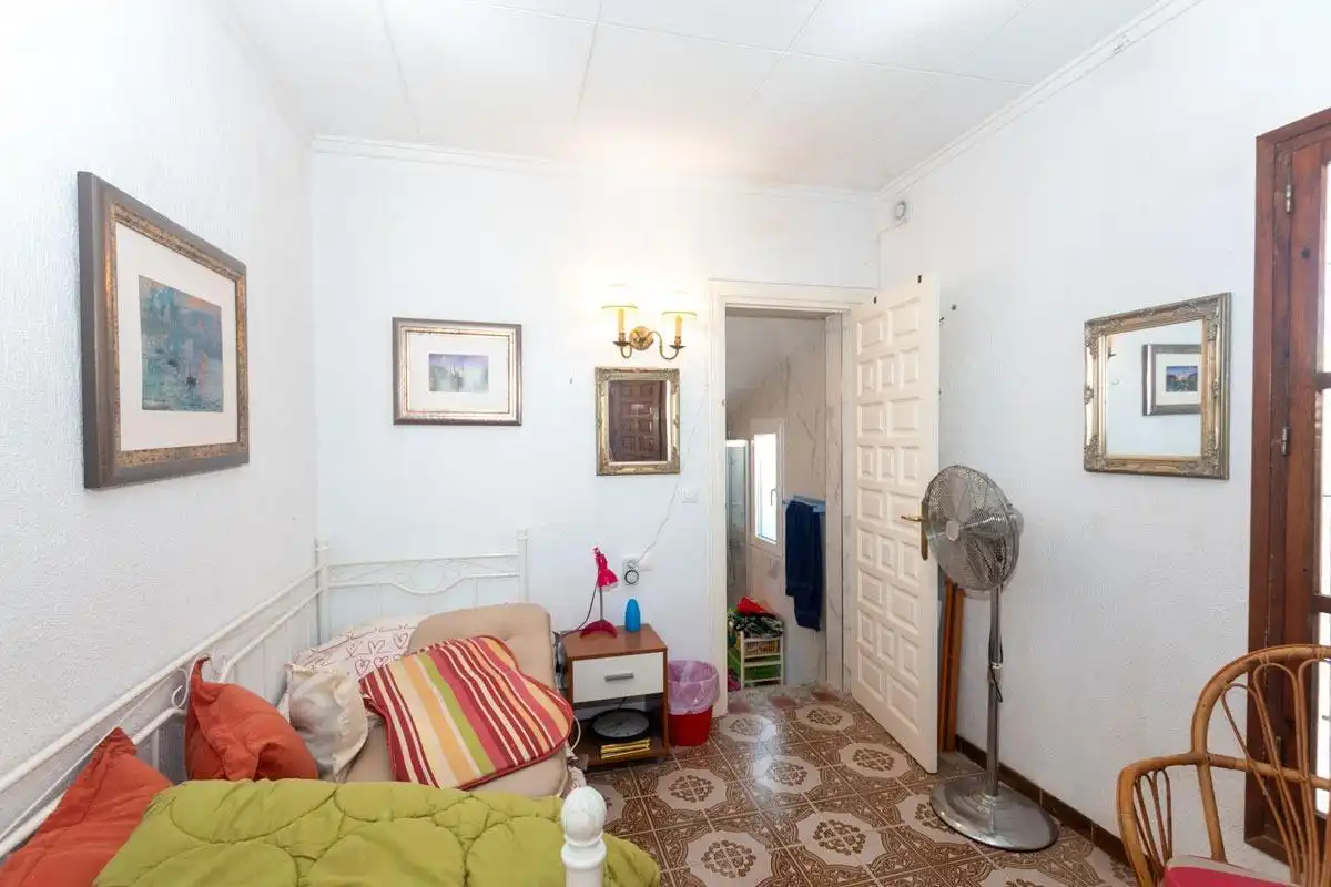 Habitación de Casa o chalet en venta en Torrevieja con Aire acondicionado, Terraza y Trastero
