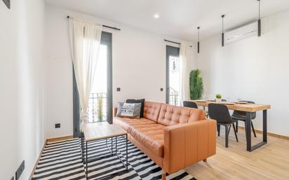 Living room of Flat for sale in  Barcelona Capital  with Air Conditioner and Balcony