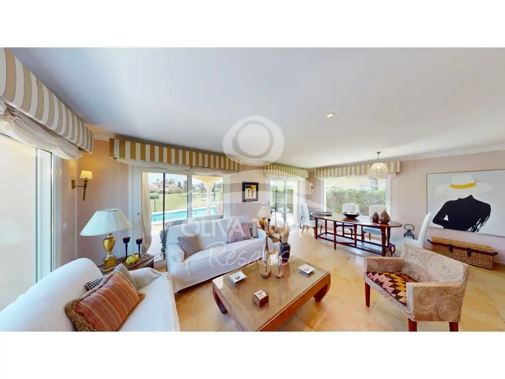 Sala de estar de Casa o chalet en venta en Oliva con Terraza y Piscina