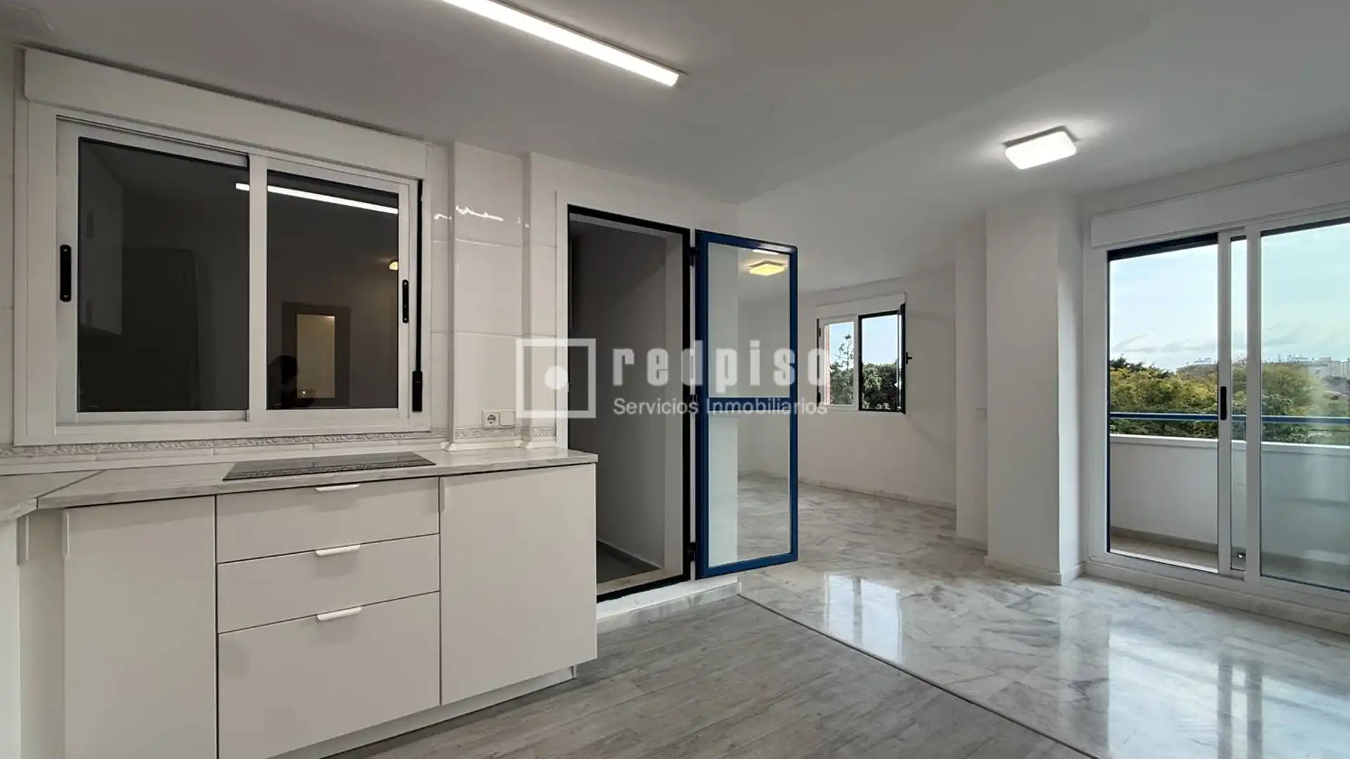 Piso de alquiler en Málaga Capital con Terraza