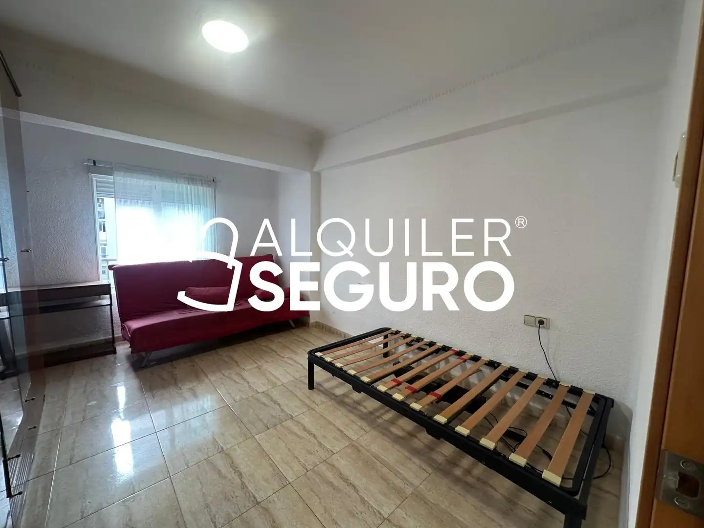 Schlafzimmer von Wohnung zur Miete in Valencia