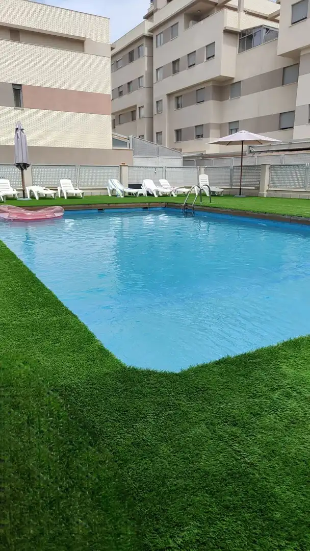 Piscina de Pis en venda en Albacete amb Calefacció, Traster i Balcó