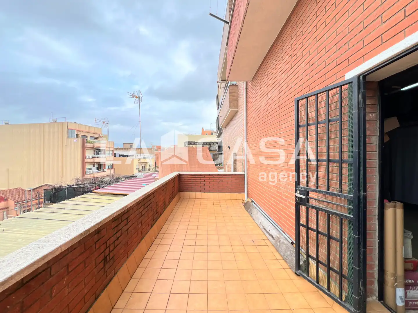 Local comercial en venda a Carrer de la Circumval.lació, imagen 2
