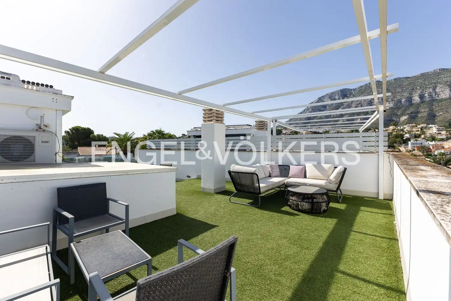 Terrace of Houses for rent in Dénia  with Air Conditioner, Heating and Private garden