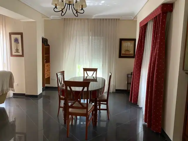 Menjador de Edifici en venda en La Carlota