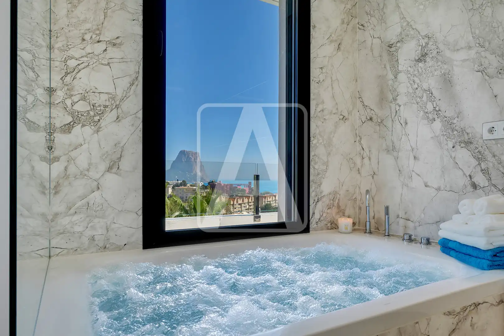 Chalet con piscina en venta en Manzanera - Tosal, imagen 7