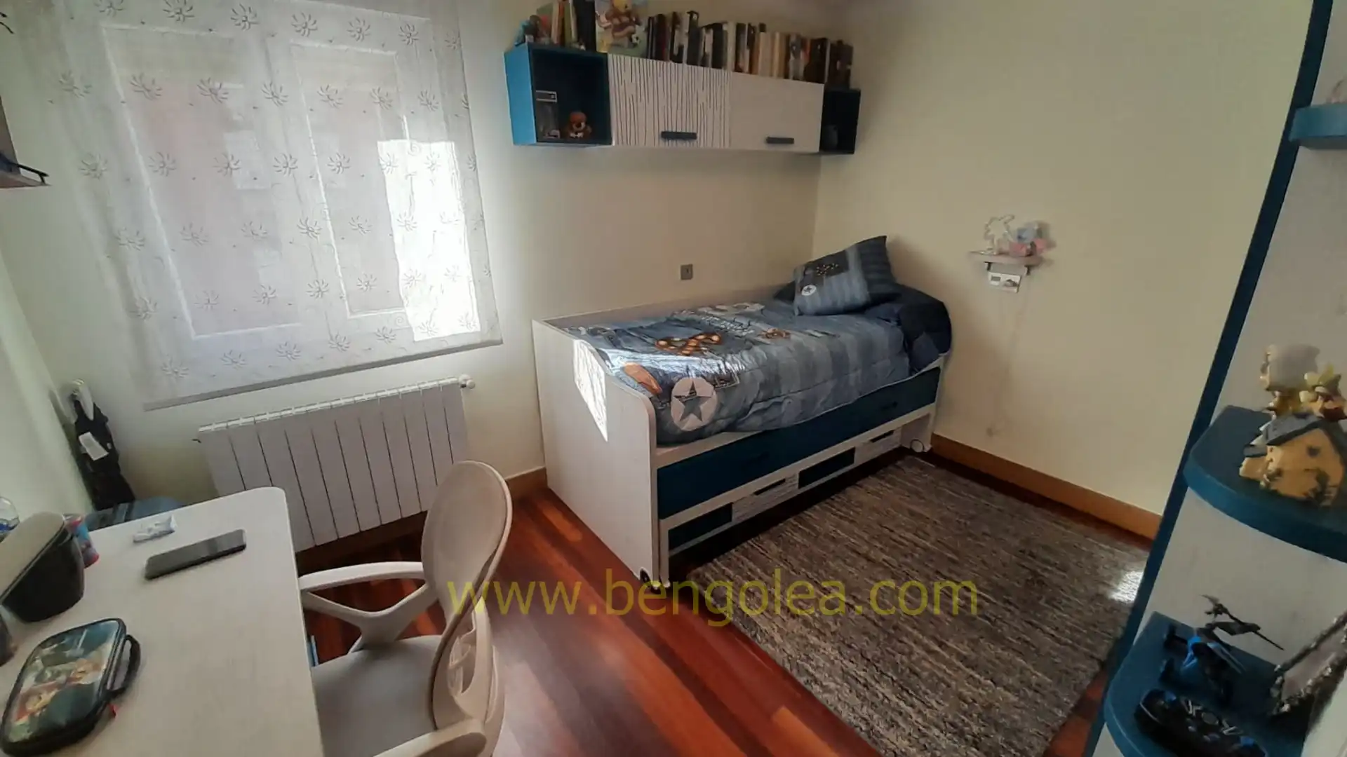 Schlafzimmer von Wohnung zum Verkauf in Barakaldo  mit Heizung, Terrasse und Möbliert